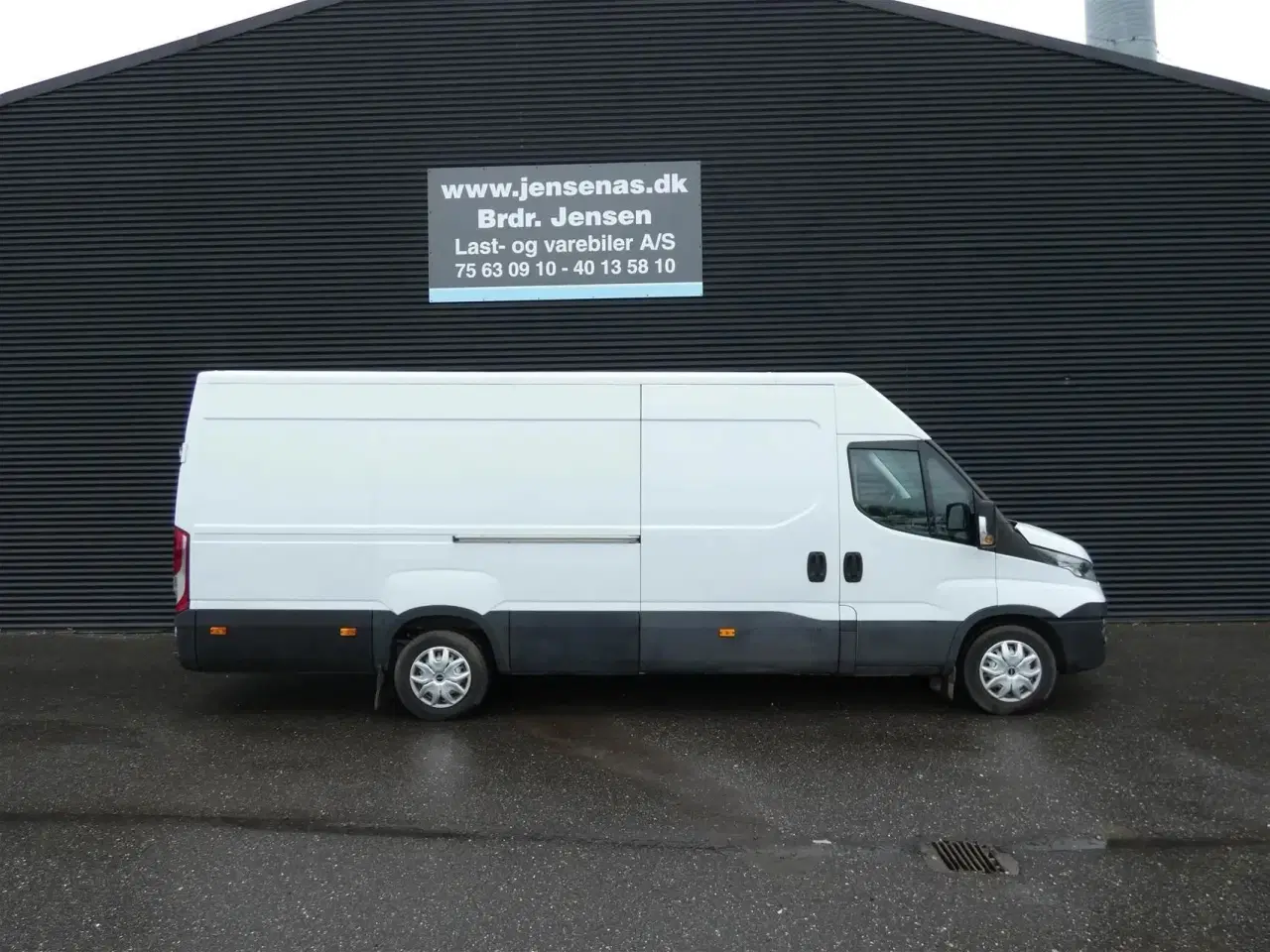 Billede 1 - Iveco Daily 35S16 16m3 2,3 D 156HK Van 8g Aut.