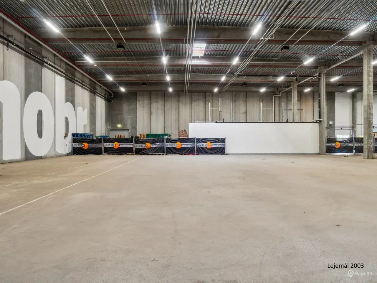 Billede 14 - Logistiklejemål med porte og ramper og en loftshøjde op til 10 meter