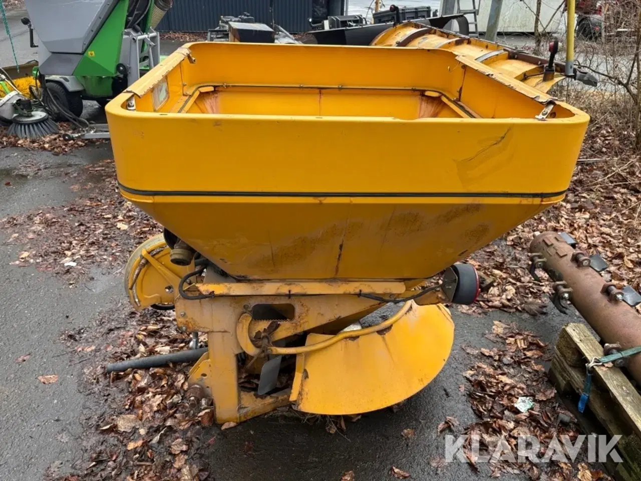 Billede 2 - Salt/sand/gødningsspreder Bogballe S3