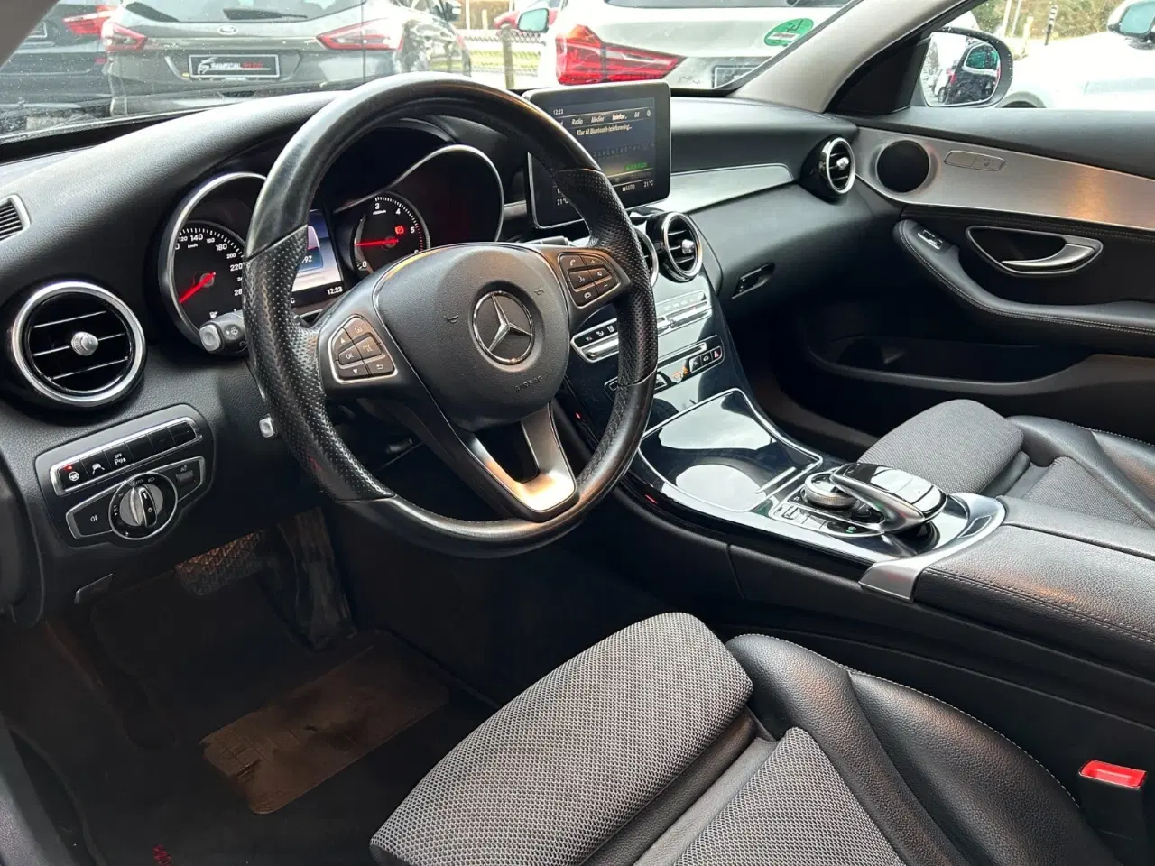 Billede 8 - Mercedes C220 d 2,2 Avantgarde stc. aut.