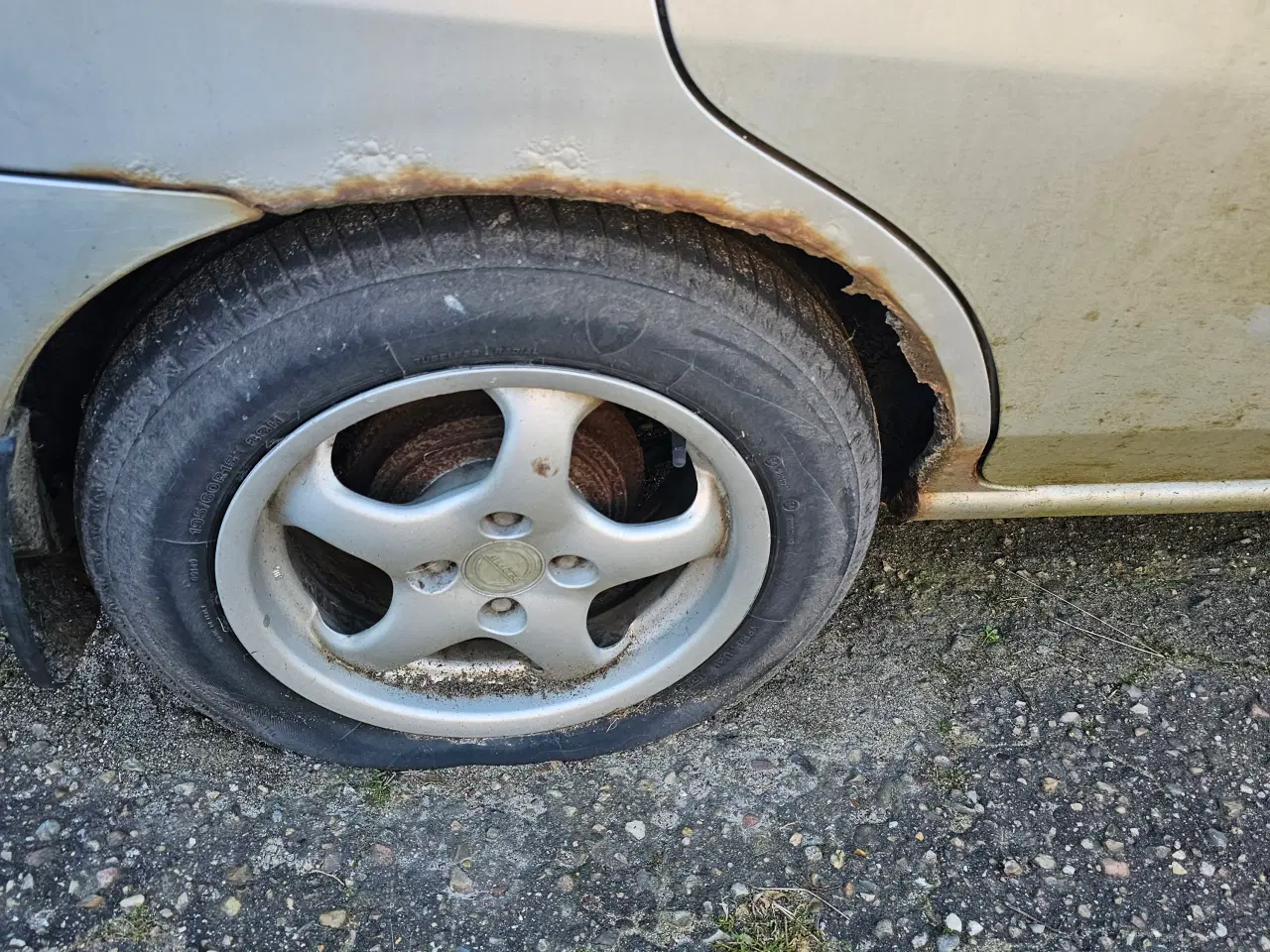 Billede 5 - Suzuki liana 