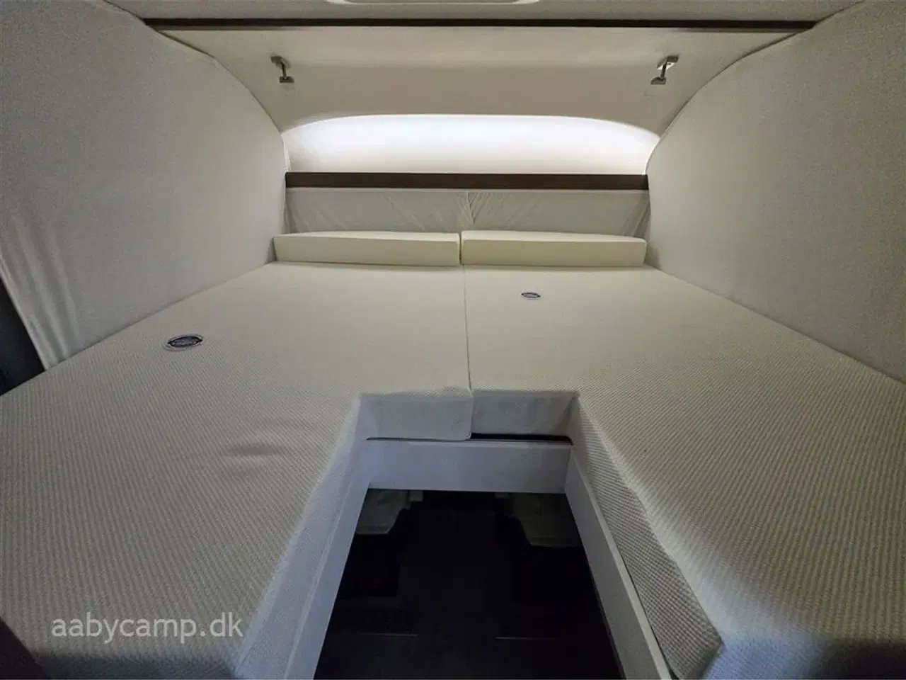 Billede 11 - 0 - Frankia I 740 PLUS EDITION   Nyhed Rundsidegruppe i bag