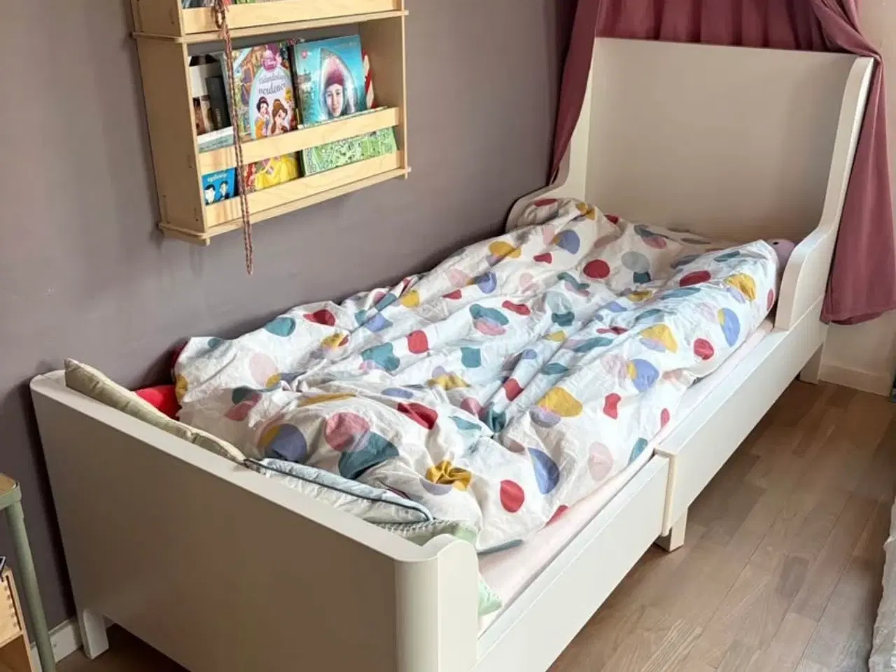 Billede 2 - Udtræksseng / juniorseng