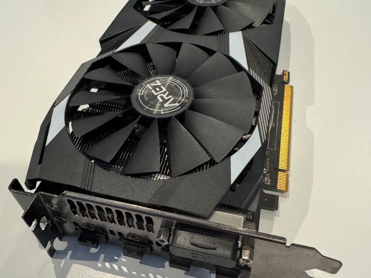 Billede 8 - ASUS AREZ DUAL-RX580 RX 580 8GB GDDR5