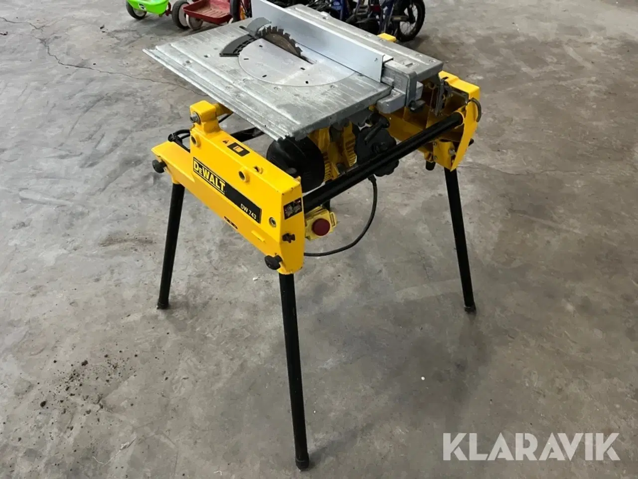 Billede 4 - Bordrundsav DeWalt DW 743