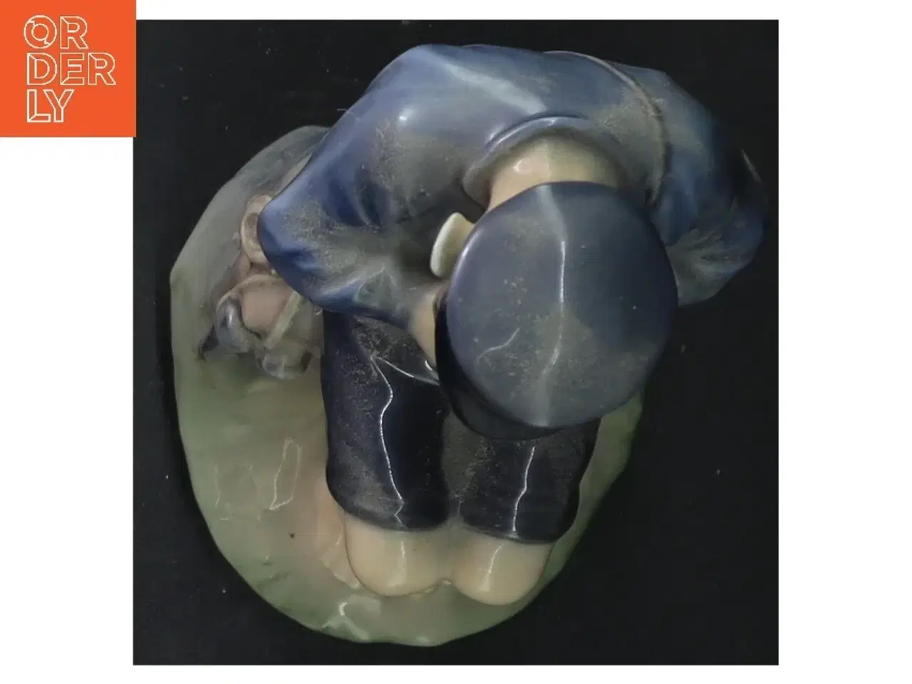 Billede 4 - Figur 905 fra Royal Copenhagen (str. 18 cm)