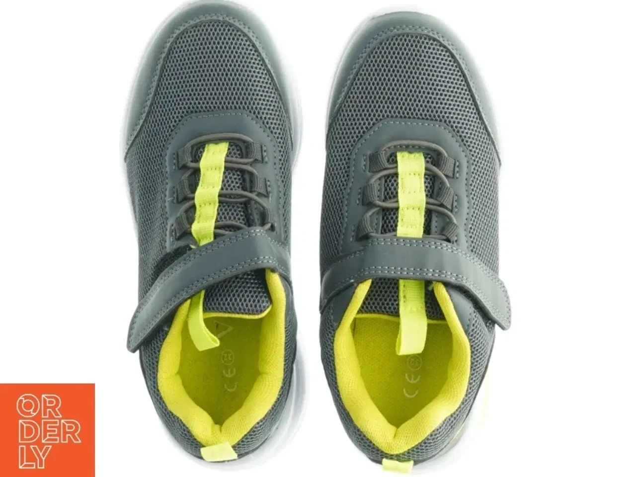 Billede 3 - Nye Sneakers til børn fra VRS (str. 32)