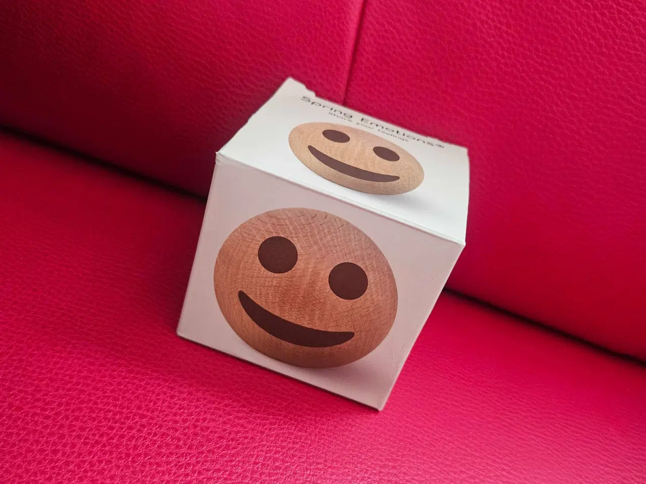 Billede 3 - Spring Emotions træfigur emoji