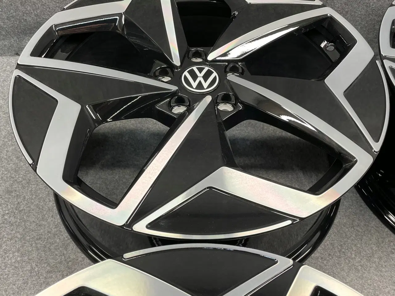 Billede 2 - ALUFÆLGE VW ID.3 ID3 ANDOYA 19"