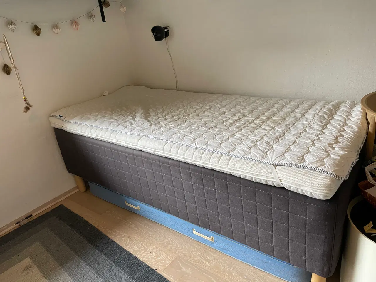 Billede 1 - Seng fra Ikea