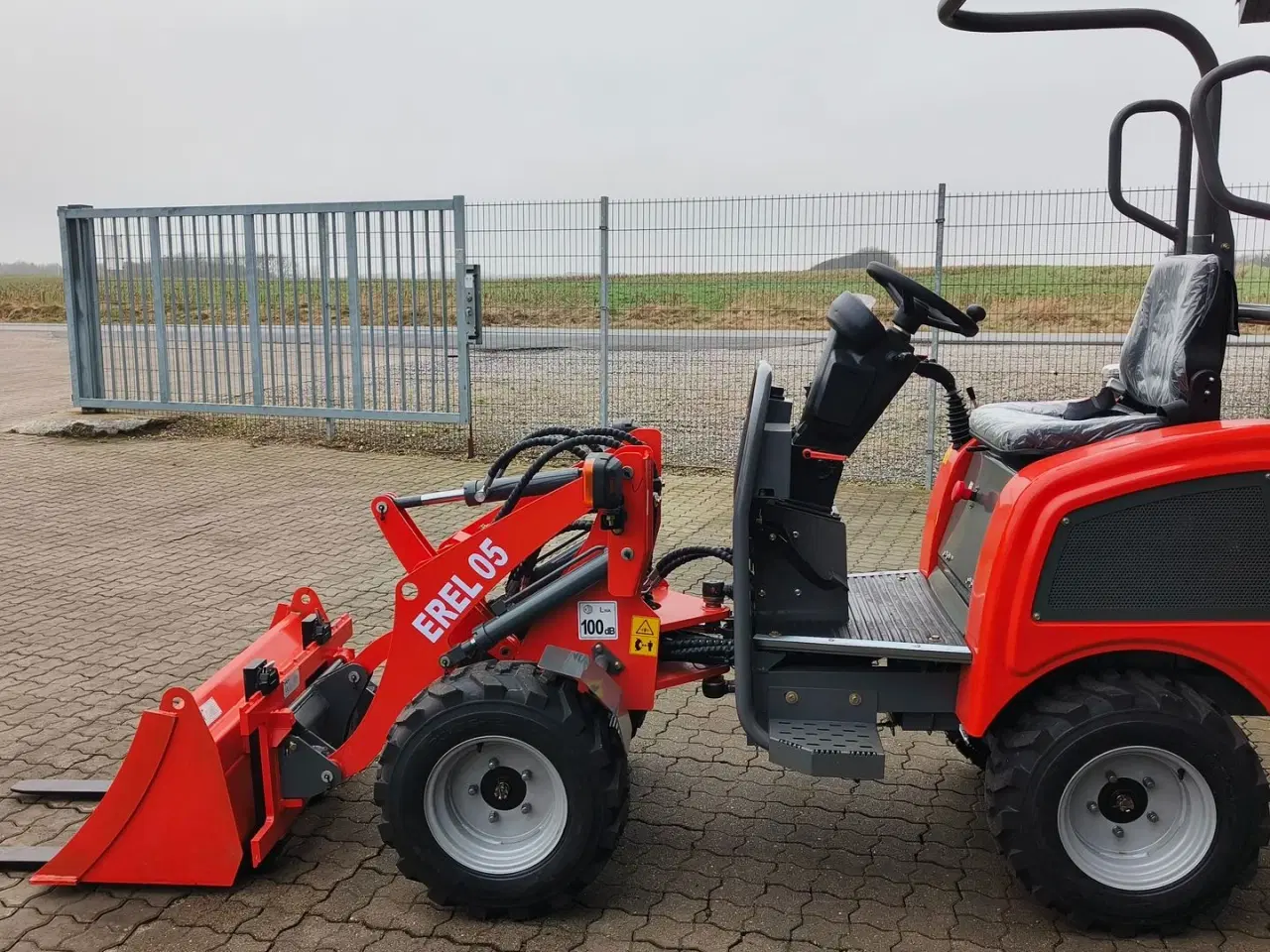 Billede 3 - Everun El-500 Fabriksny med græsdæk