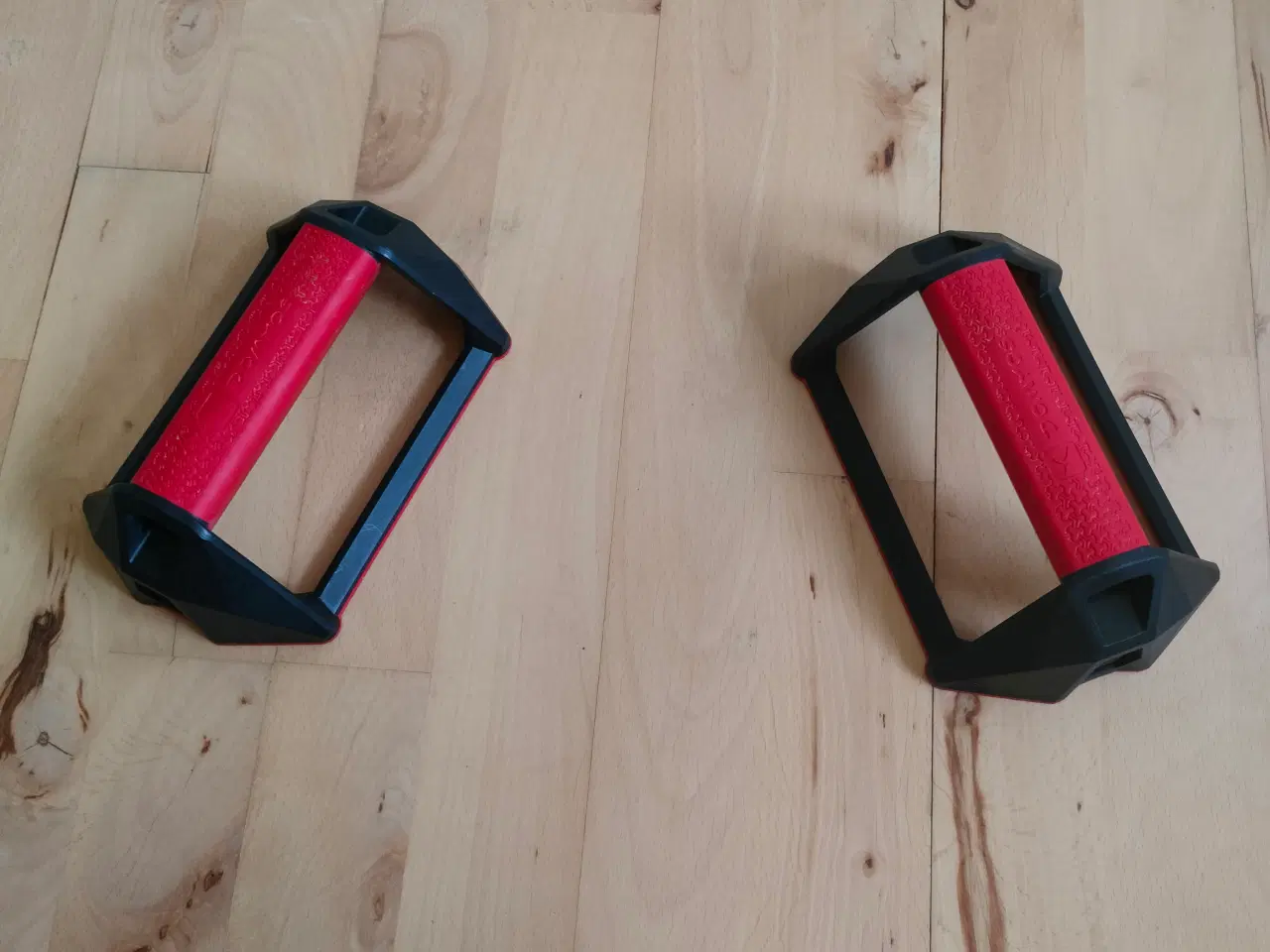 Billede 6 - Ubekendt Mærke Push Up Bar Sæt i rød og sort. 