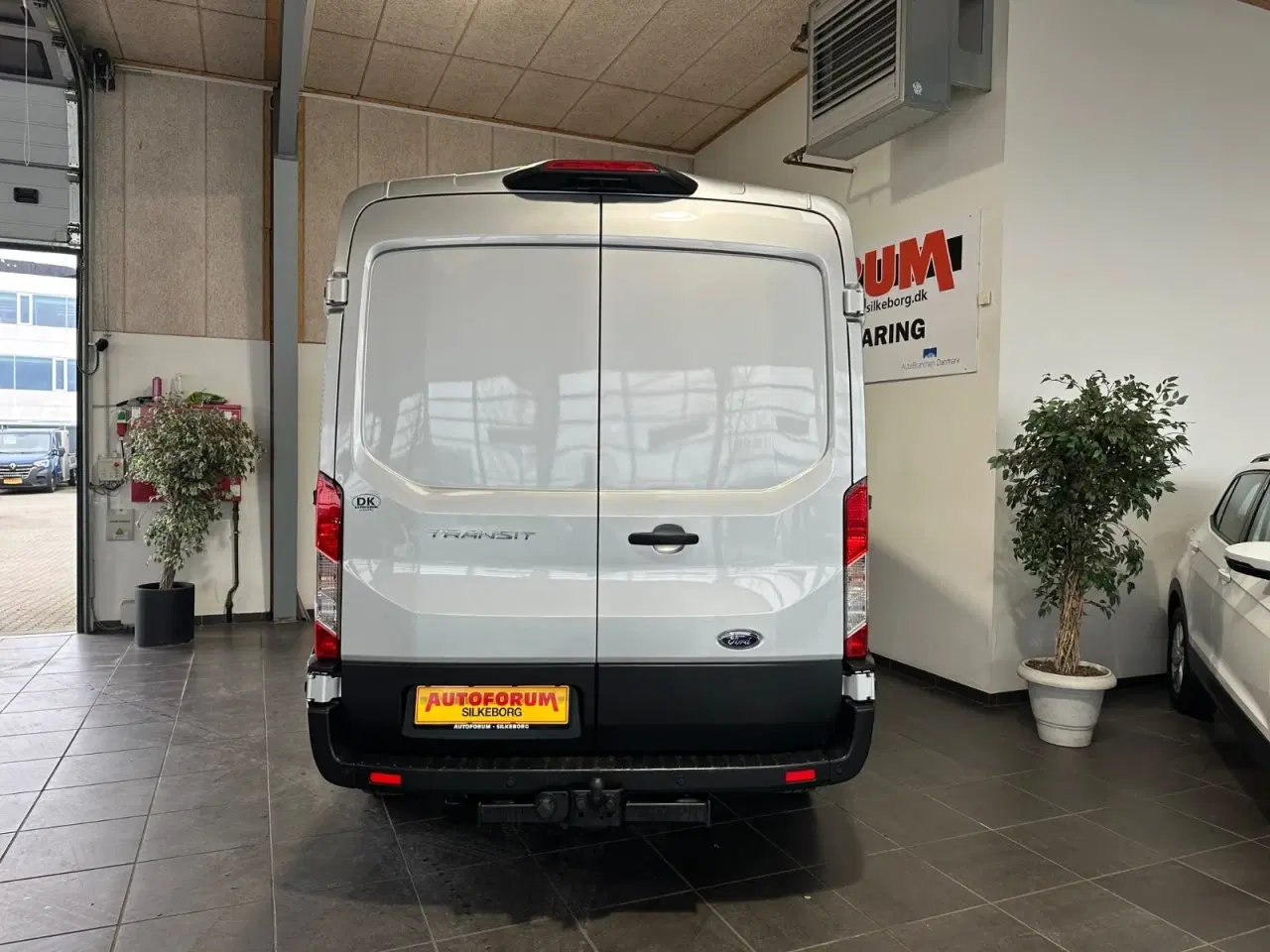 Billede 15 - Ford Transit 350 L2 Van 2,0 TDCi 130 Trend aut. H2 FWD