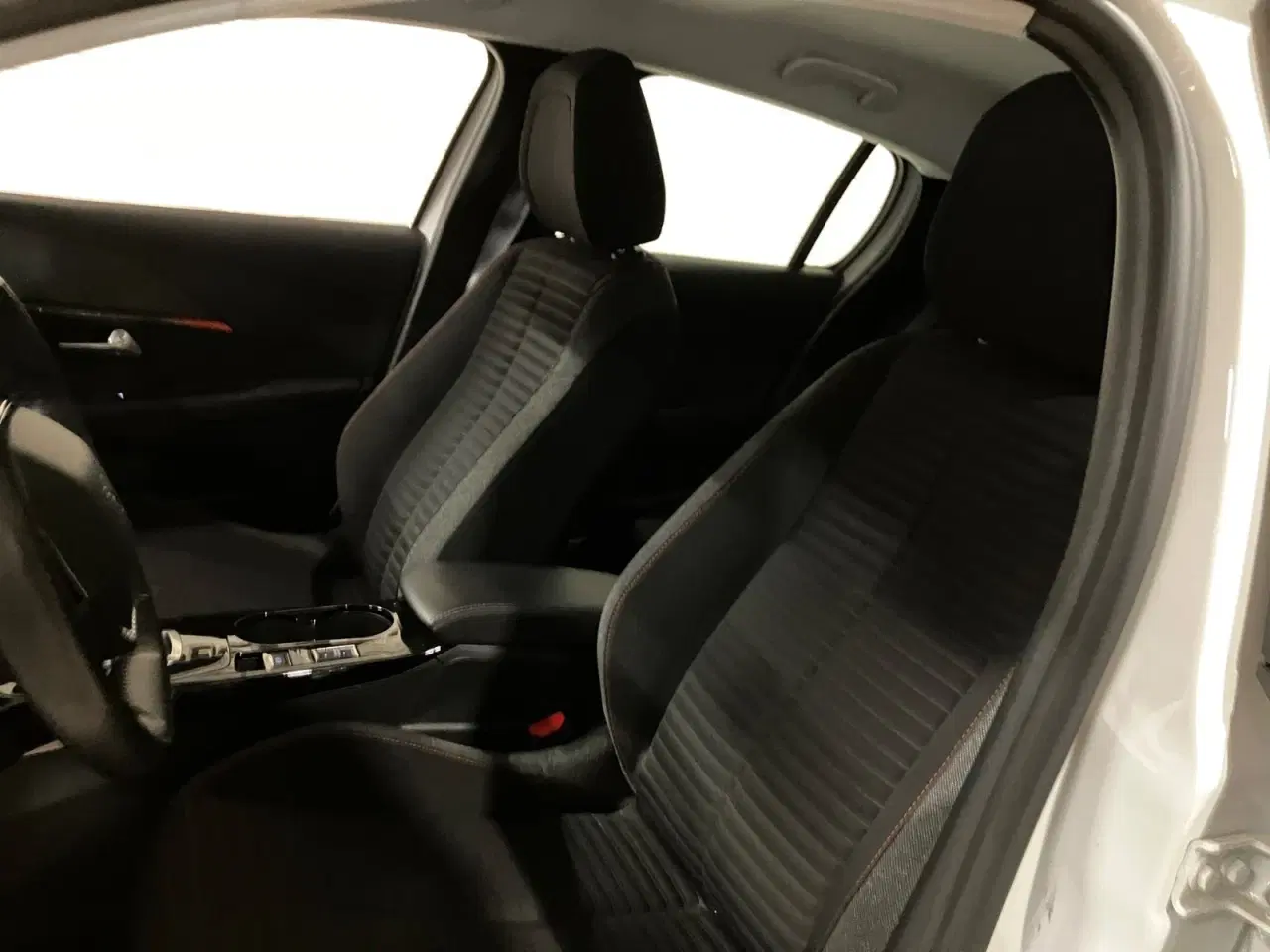 Billede 3 - Peugeot e-208 50 Active