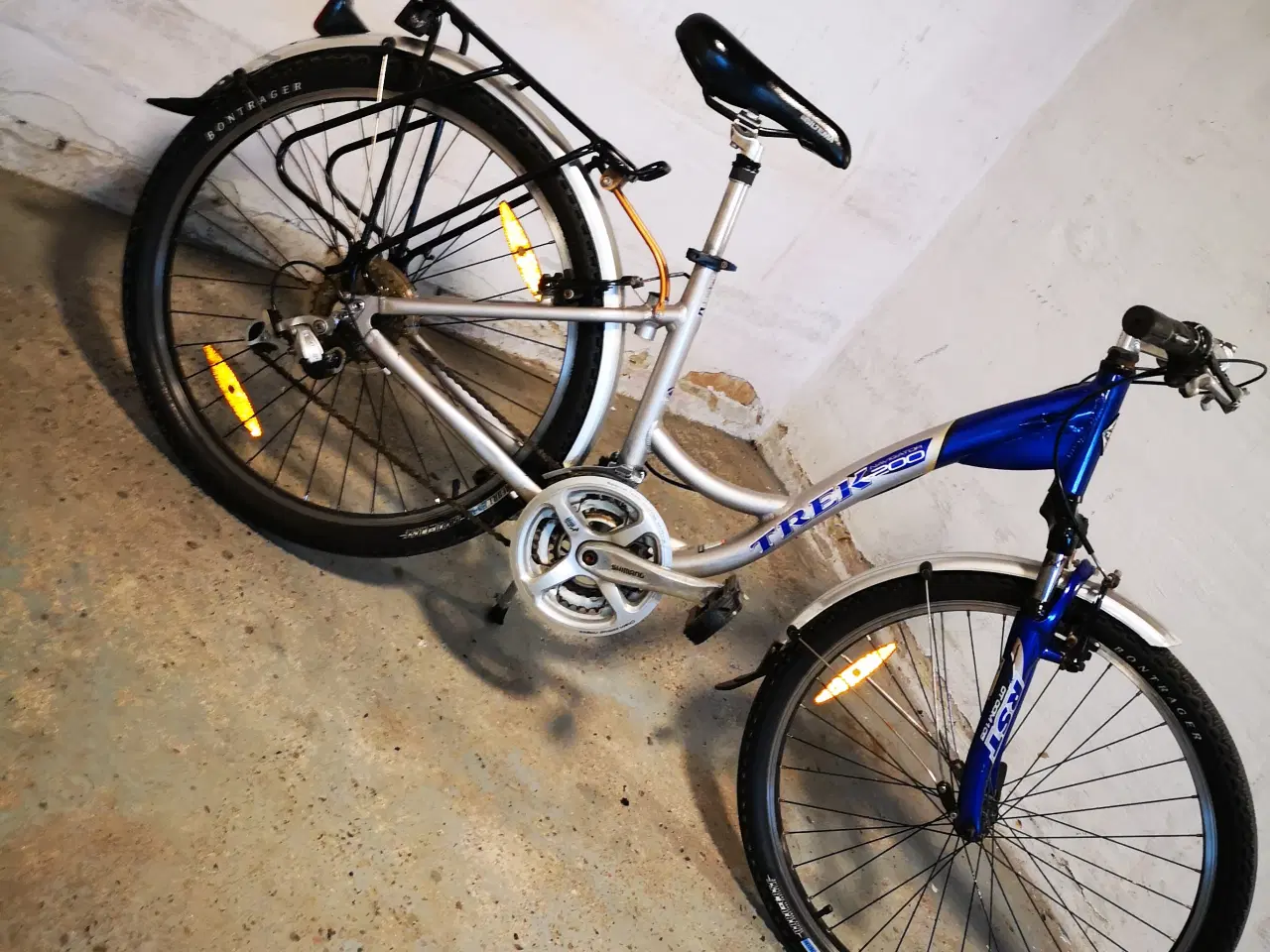 Billede 1 - TREK 26" 40 cm dæk som ny, 24 gear ,