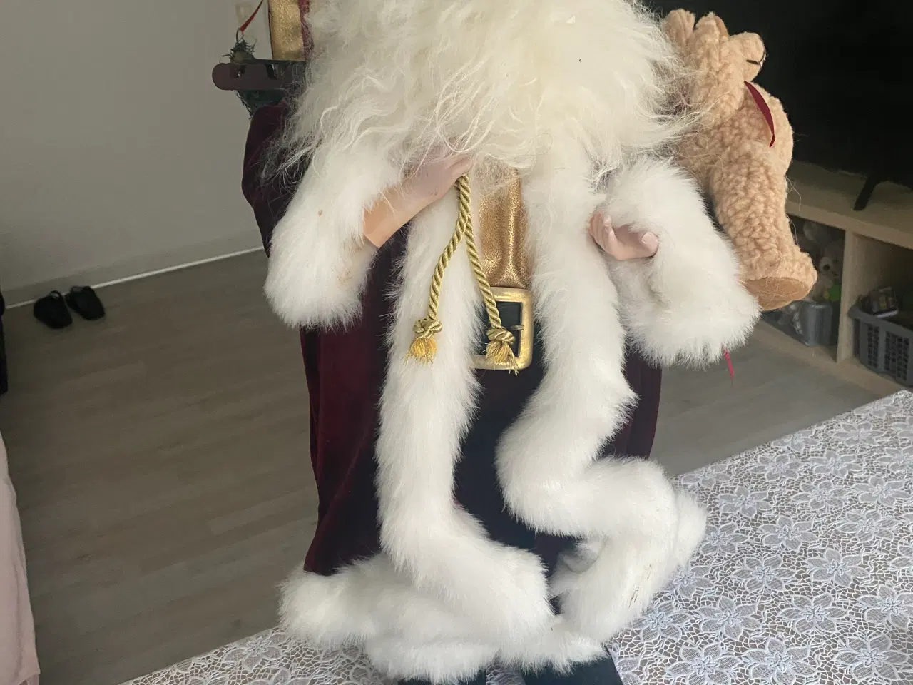 Billede 1 - Nisse 61 cm høj special lavet med stoftøj på 