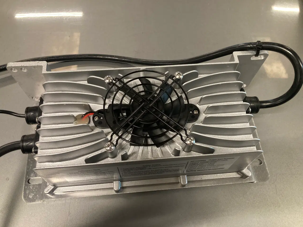 Billede 3 - el-scooter batteri pakke 6 Stk med oplader 72 volt