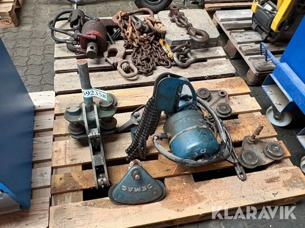 Billede 1 - DEMAG Løfte- og hydraulikudstyr samlet parti