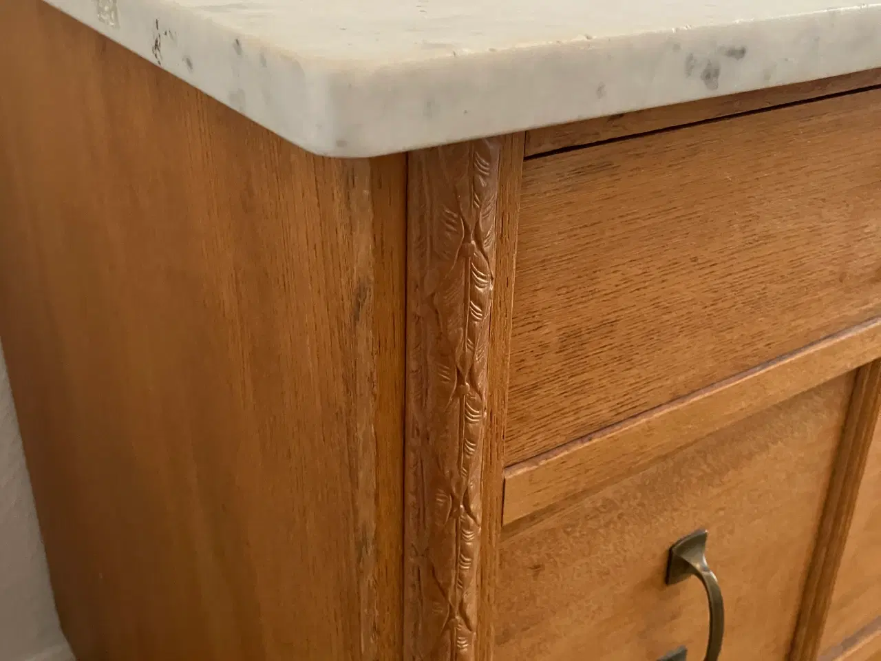 Billede 3 - Kommode med marmor plade