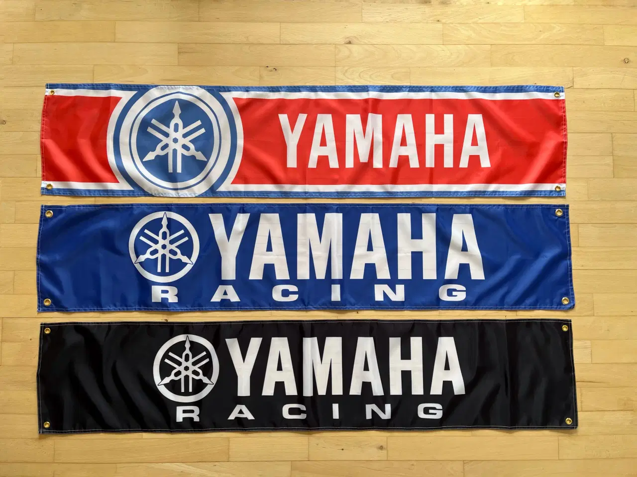 Billede 1 - Flag med Yamaha og Yamaha Racing