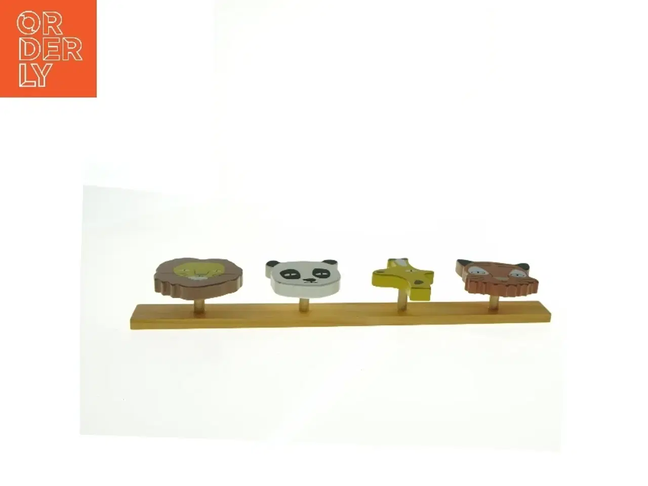 Billede 1 - Børneknagerække fra Bloomingville (str. 47 x 8 cm)