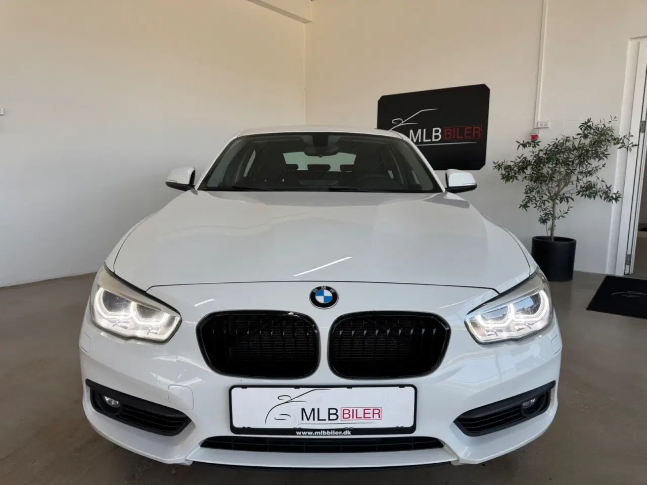 Billede 3 - BMW 118d 2,0 Advantage aut.