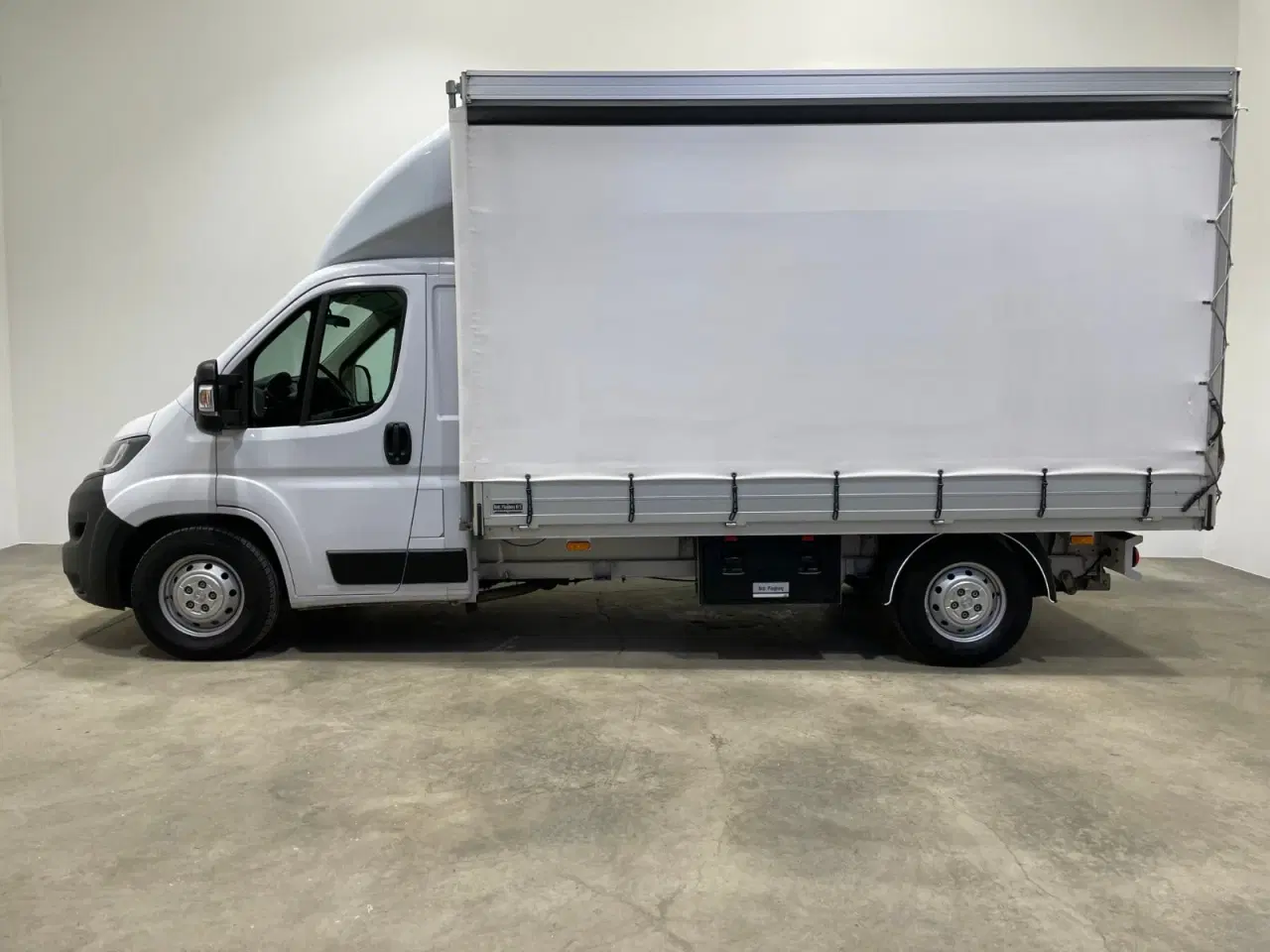 Billede 3 - Peugeot Boxer 435 2,2 BlueHDi 165 L3 Plus