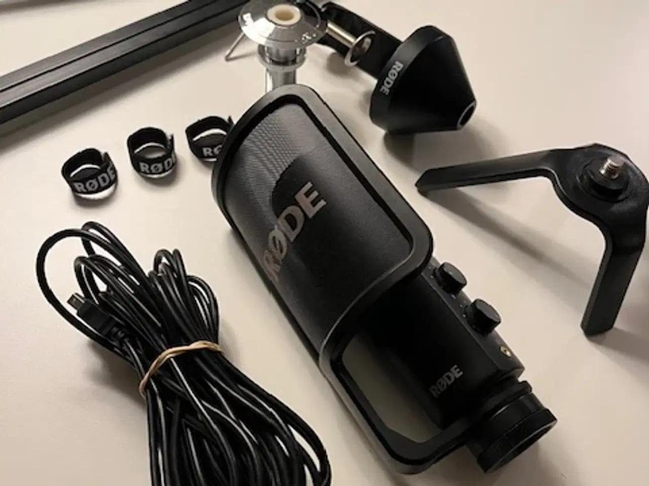 Billede 2 - Røde NT mikrofon med PSA1 studio arm