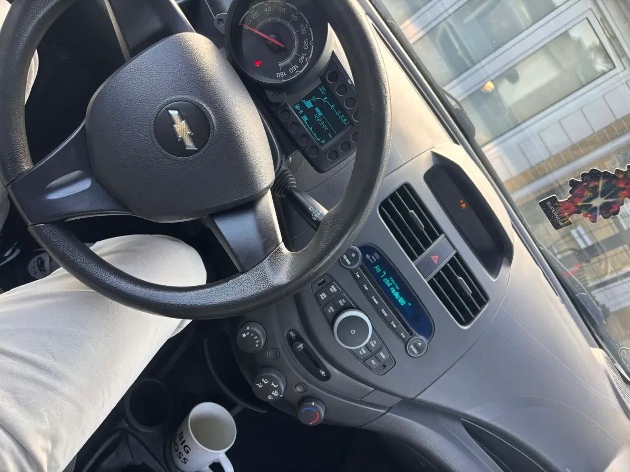 Billede 3 - Fin lille bil med lav km - nysynet