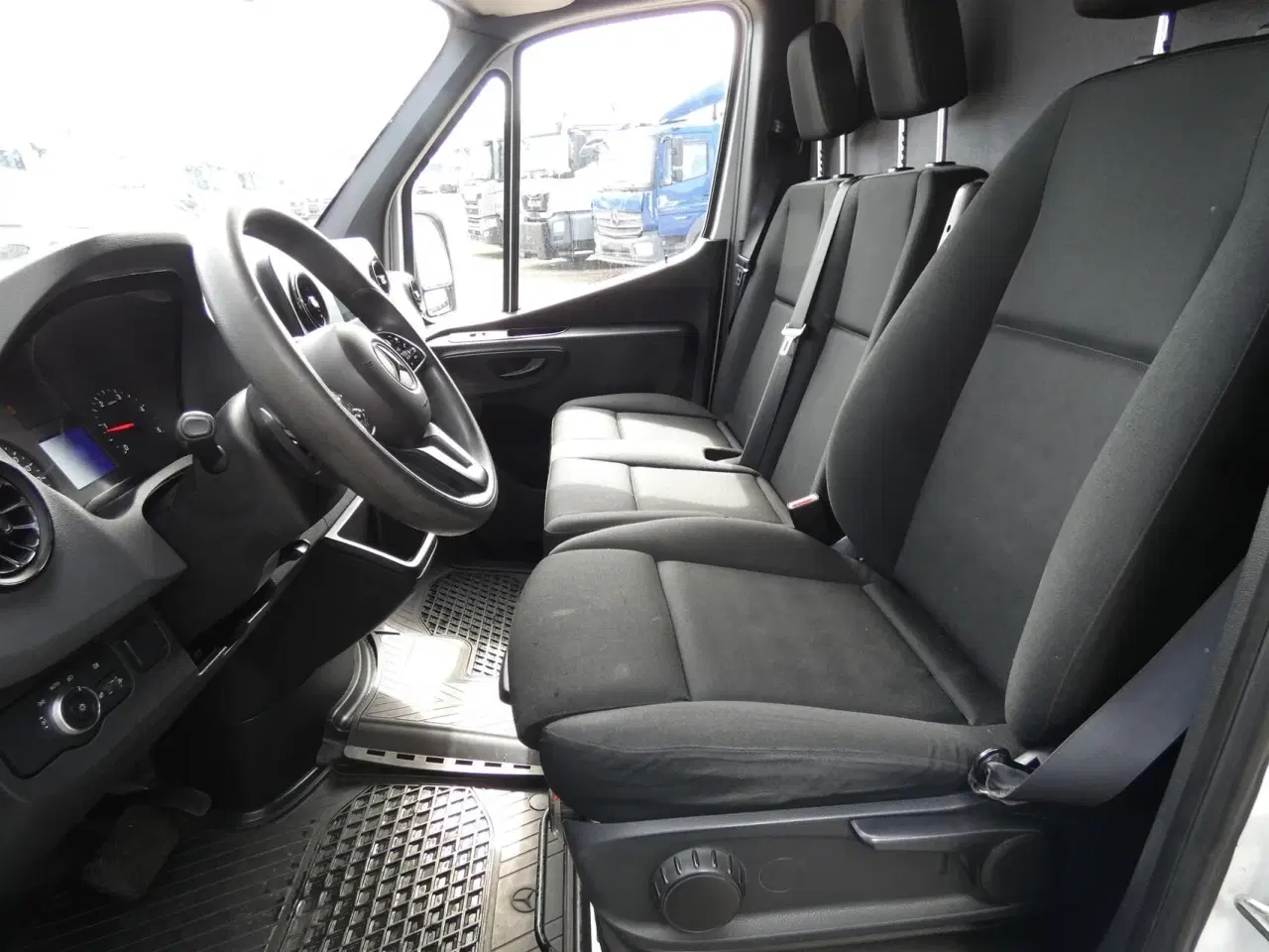 Billede 9 - Mercedes-Benz Sprinter 316 2,1 CDI A2 H2 RWD 7G-Tronic 163HK Van Aut.
