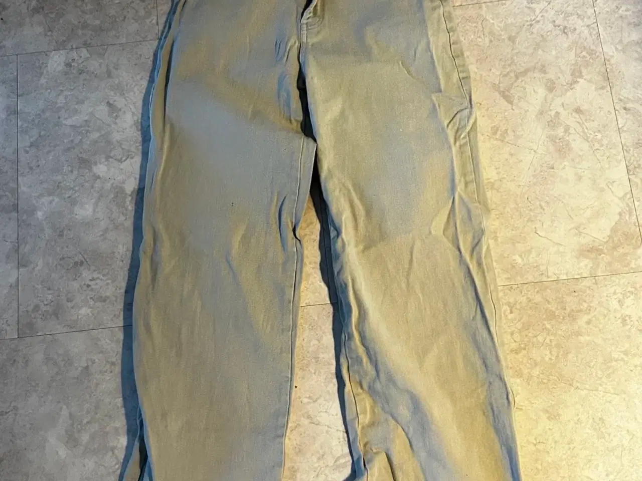 Billede 2 - Sælger 6 par busker 