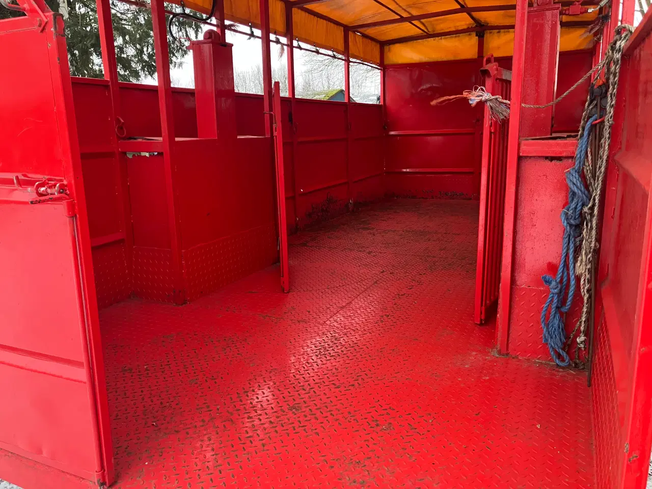 Billede 3 - Kreaturvogn med ny bund