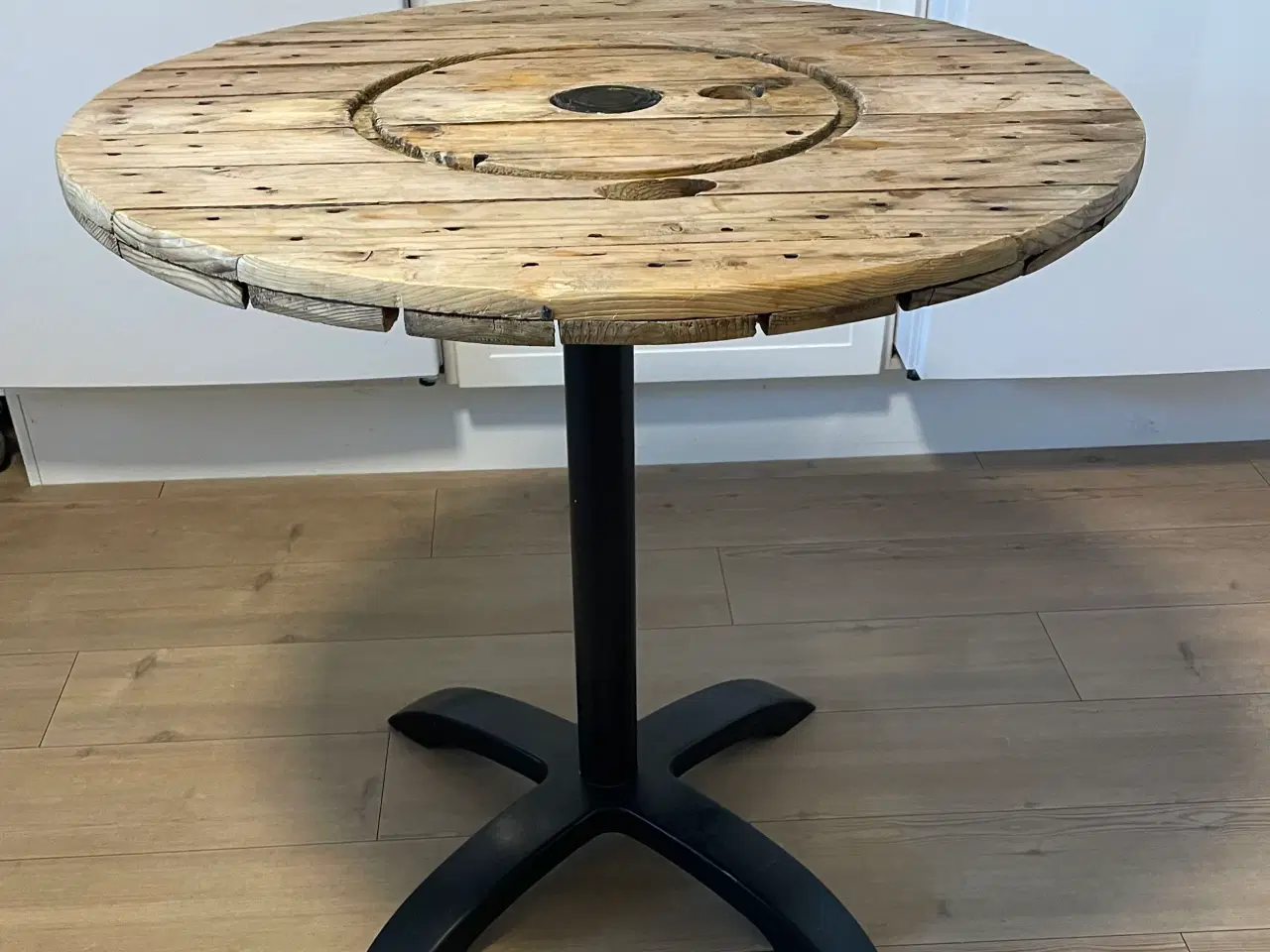 Billede 2 - Kabeltromle bord,café bord