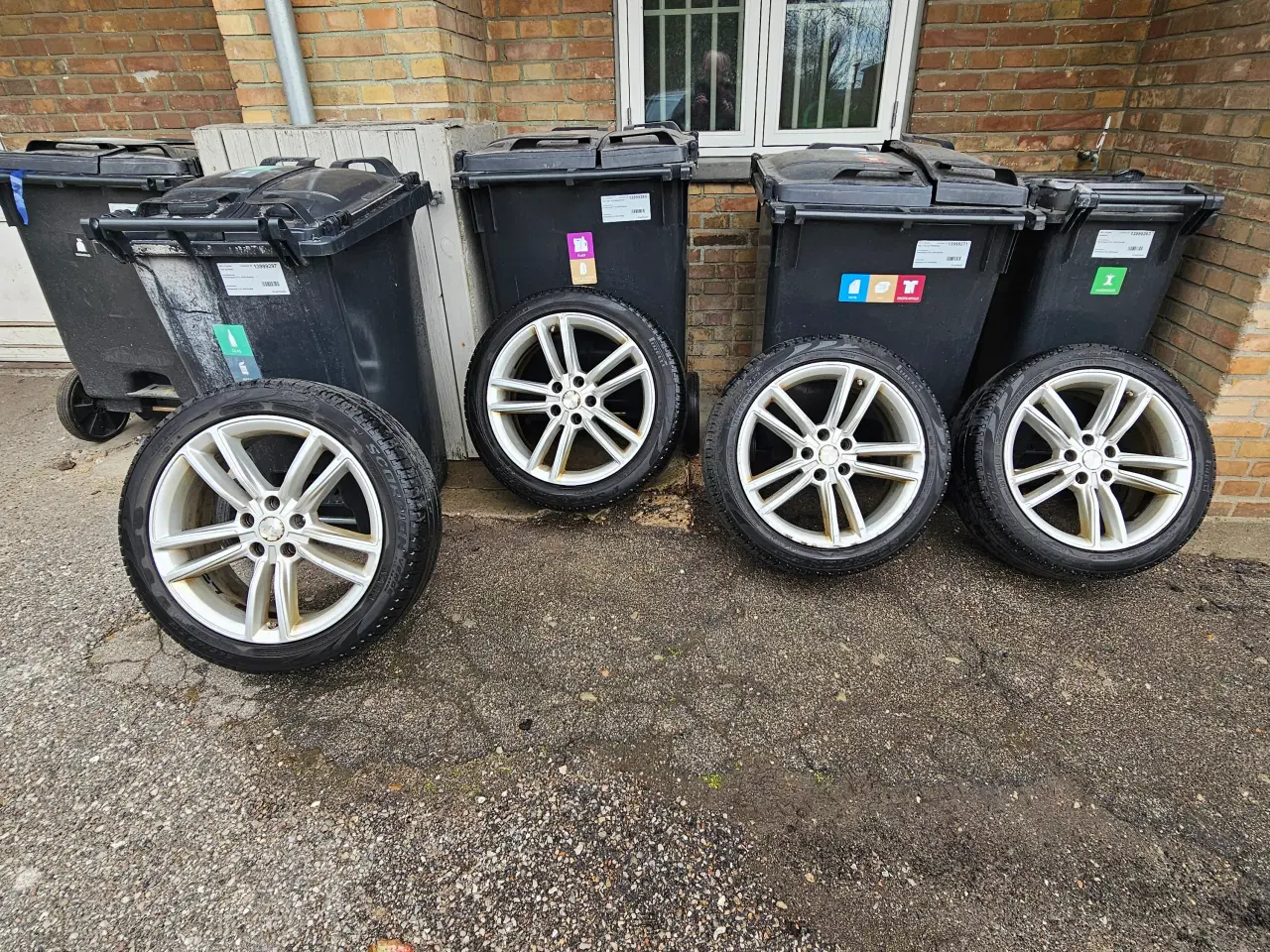 Billede 1 - Tesla model S -  19" originale Cyclone  alufælge 