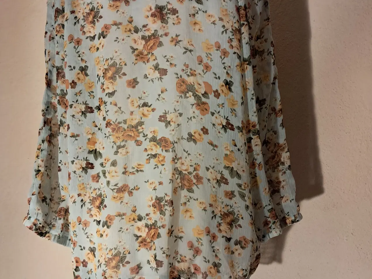 Billede 3 - Cha Cha str. S bluse