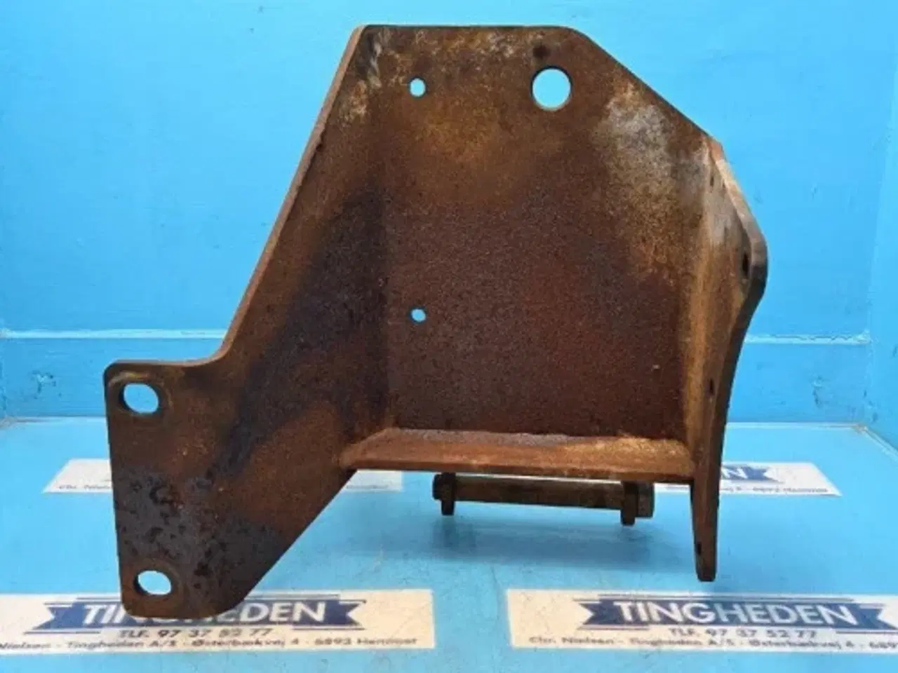 Billede 9 - New Holland TM115 Beslag L. 82021119