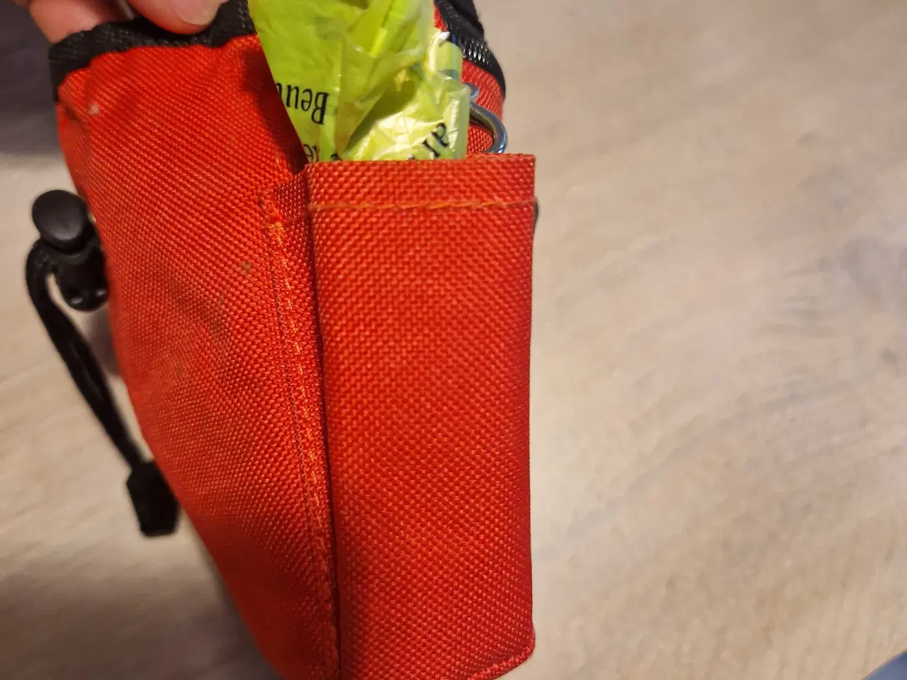 Billede 10 - Godbids taske I rød