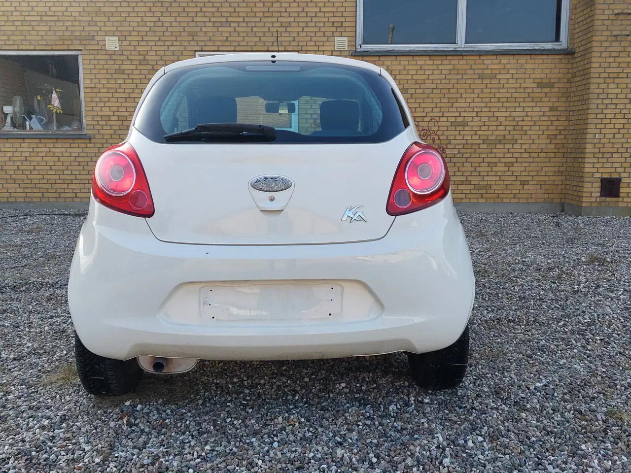 Billede 3 - NYSYNET FORD KA 1,2 MED LAVT KM. TAL