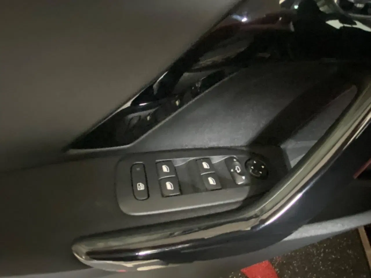 Billede 20 - Peugeot 208 1,2 e-THP 110 Allure Sky