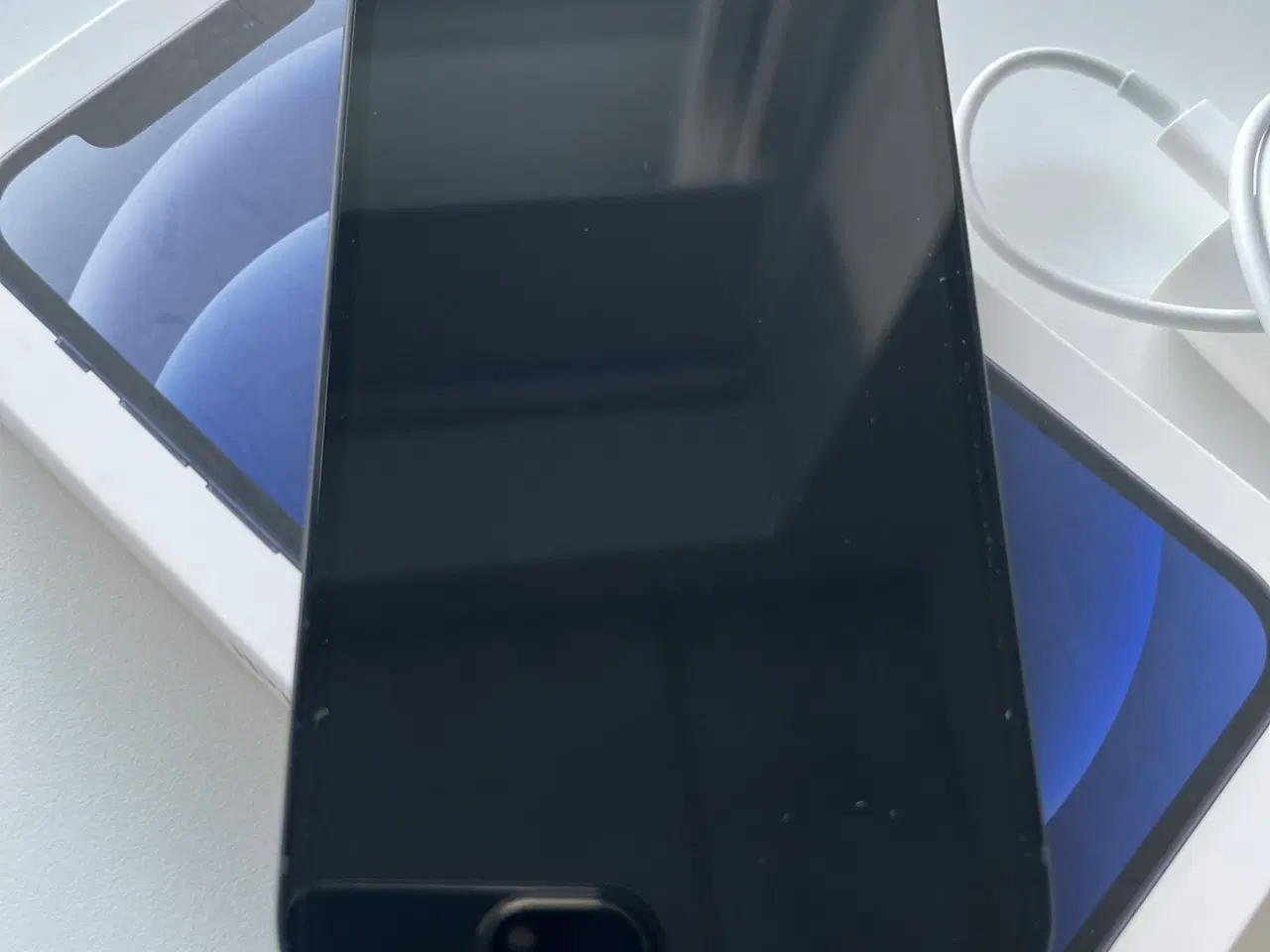 Billede 2 - iPhone 12 64gb