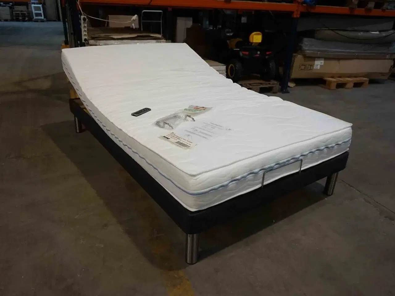 Billede 2 - Vega Elevationsseng med Supportho Comfort madras 120x200 cm