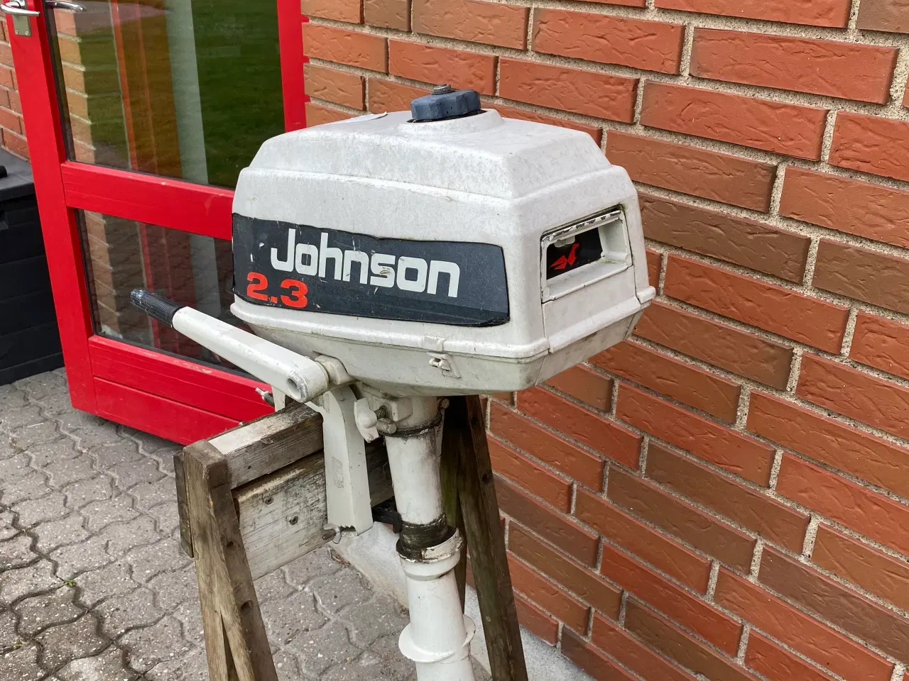 Billede 2 - Påhængsmotor Johnson 2,3 Hk kort ben 
