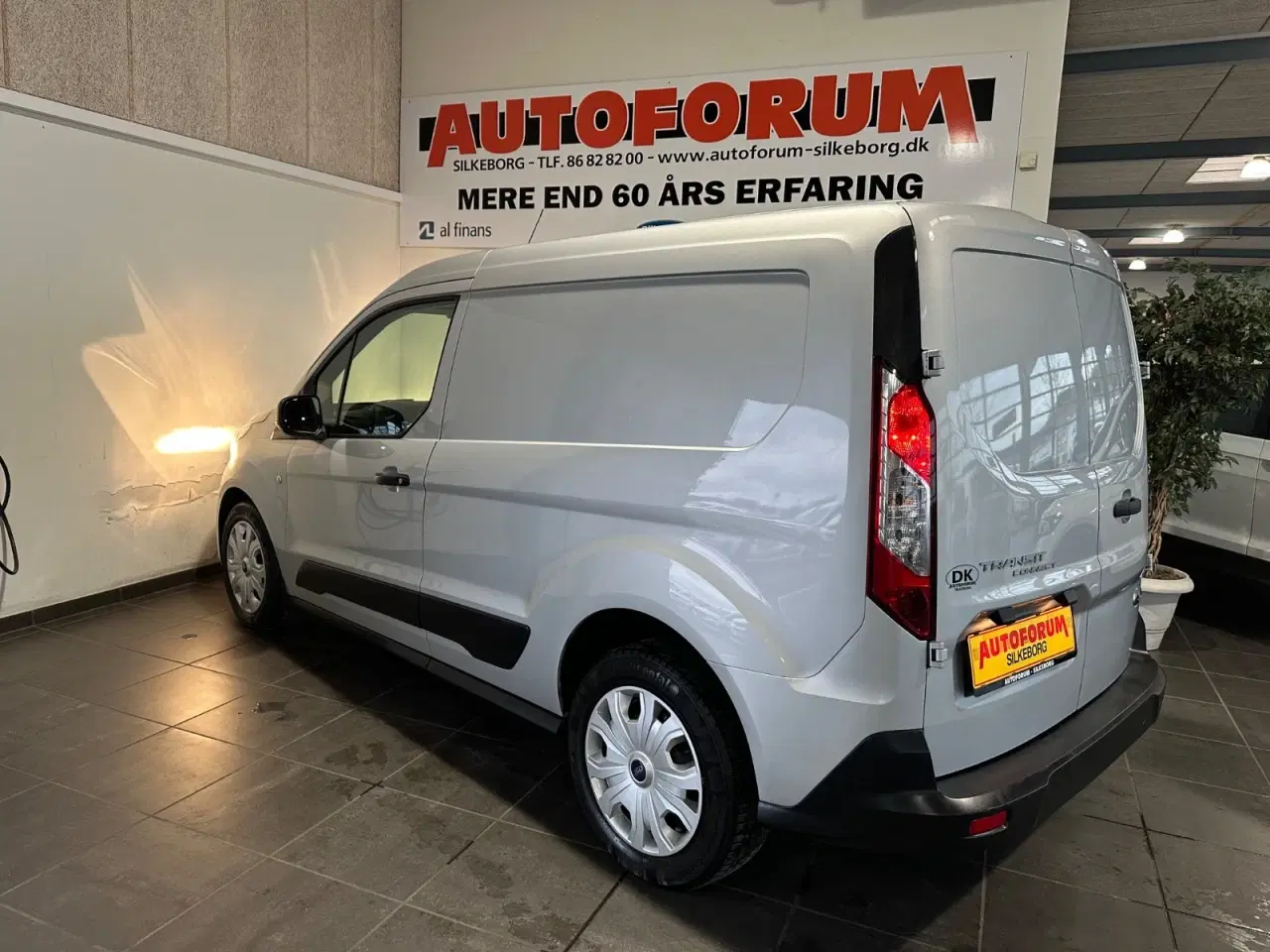 Billede 16 - Ford Transit Connect 1,5 TDCi 100 Trend kort