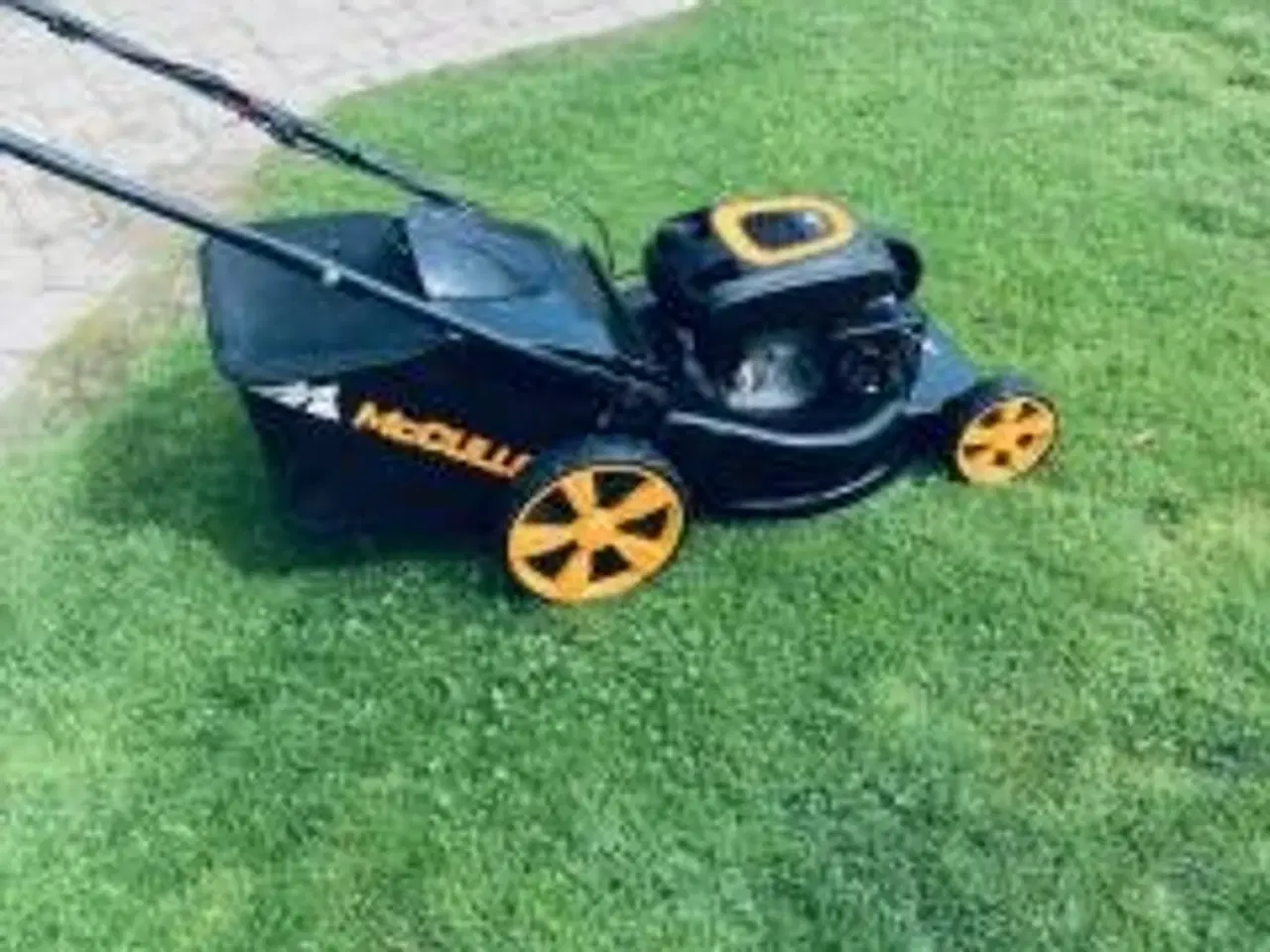 Billede 1 - Plæneklipper