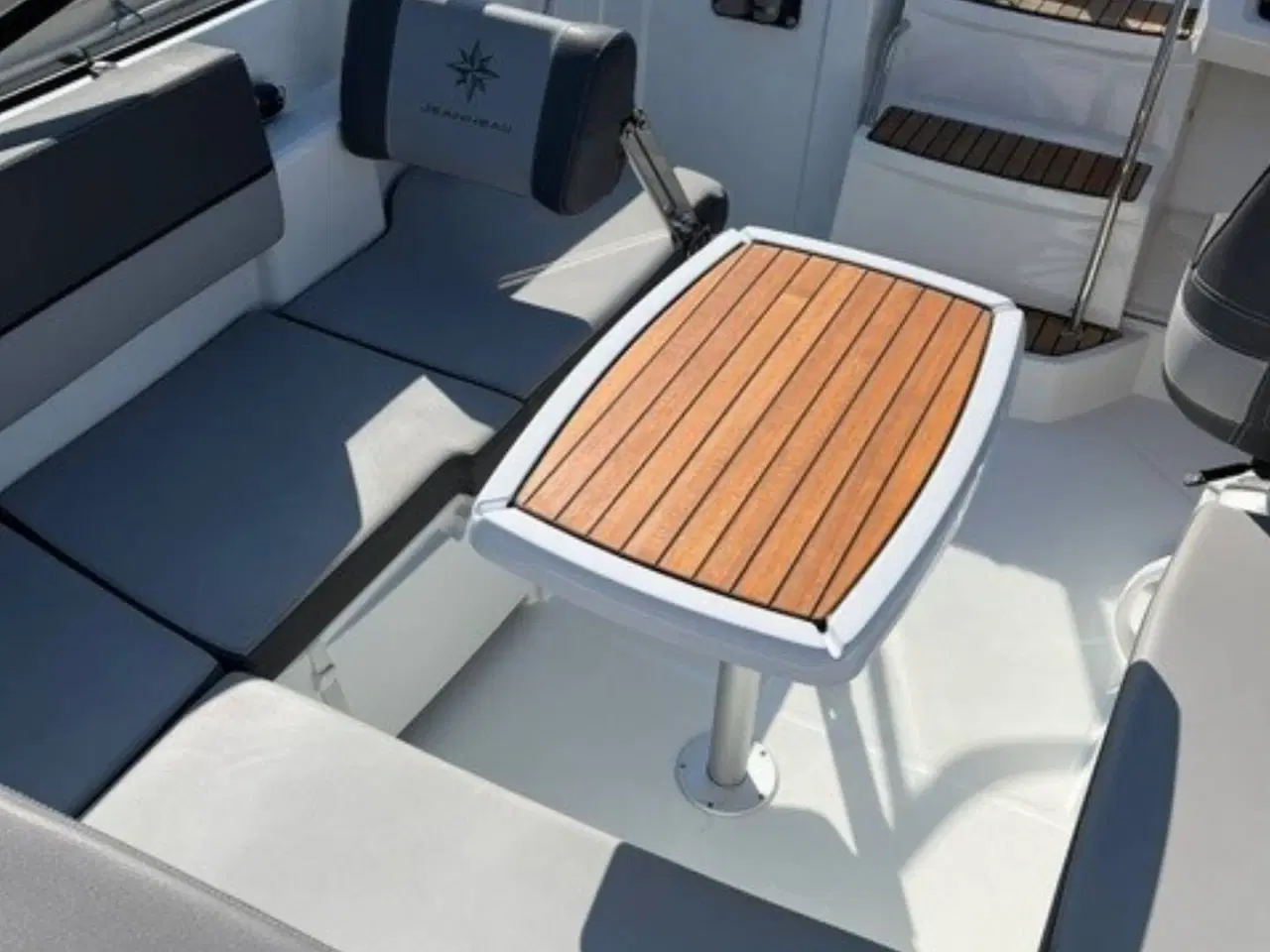 Billede 5 - Jeanneau 6.5 DC - 175 HK Yamaha/Udstyr