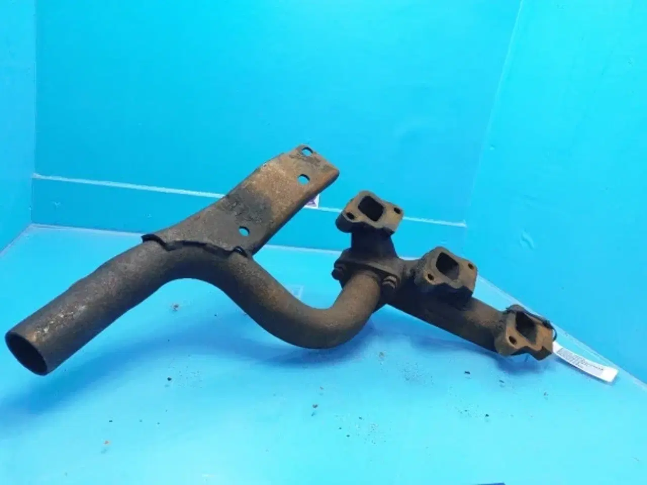 Billede 4 - Ford 3000 Manifold D3NN9430A