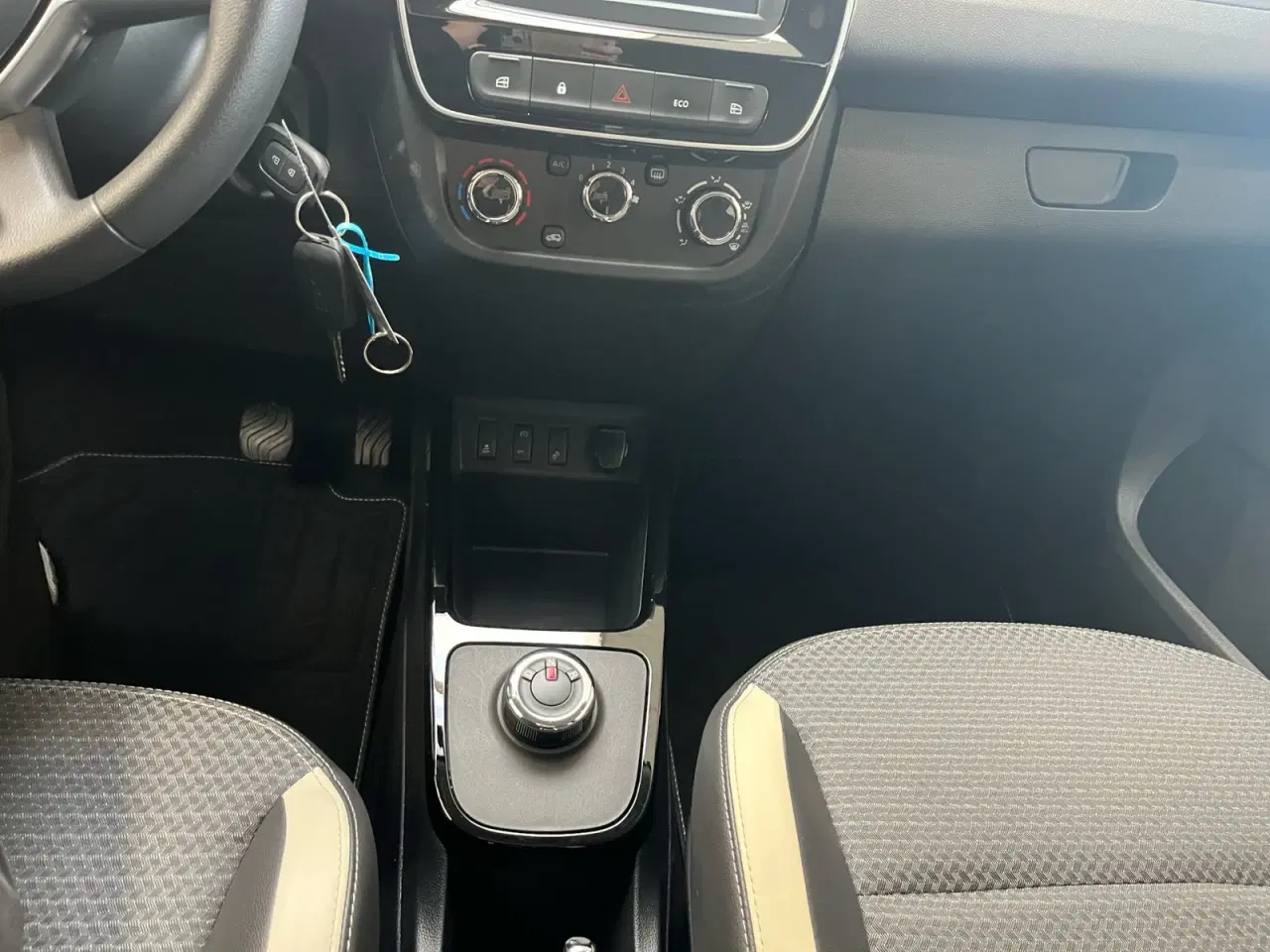 Billede 15 - Dacia Spring  Essential