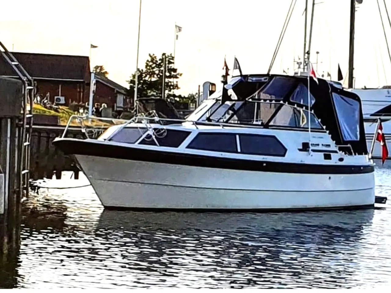 Billede 1 - Motorbåd Carat 7400 