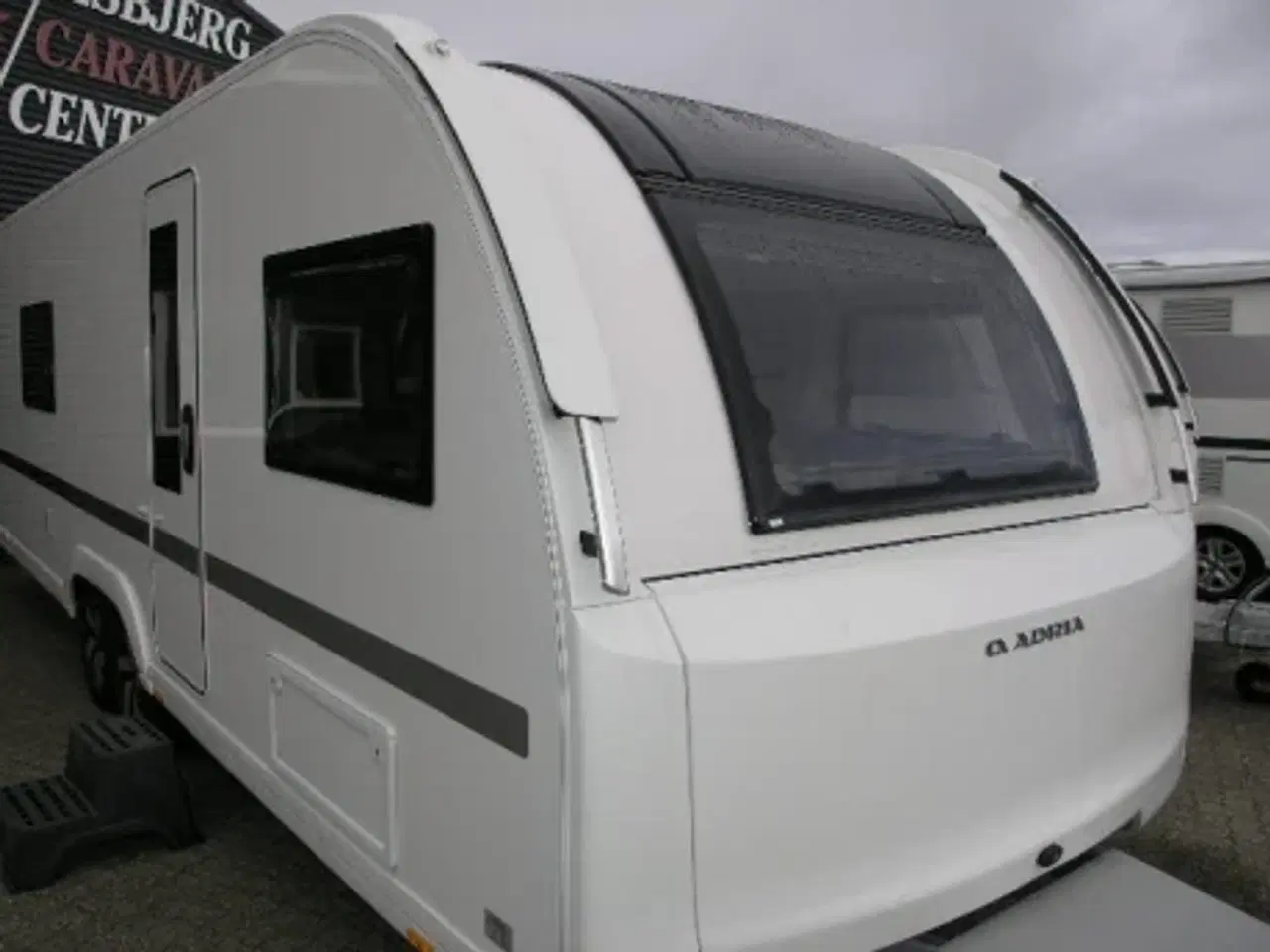 Billede 1 - Adria Adora 663 UT