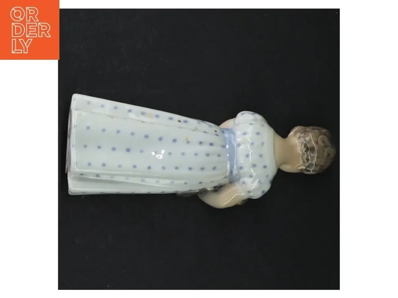 Billede 4 - Porcelænsfigur af pige fra B&G (str. 15 cm)